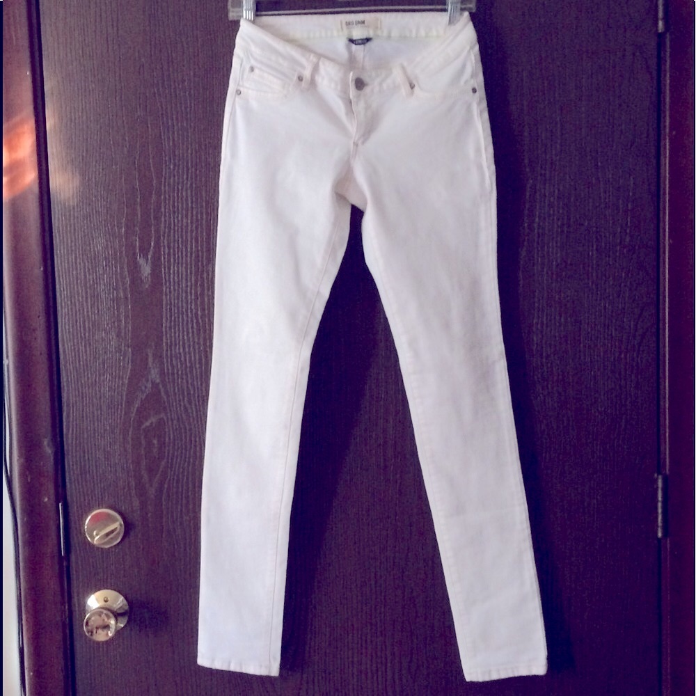 🤍Like-New White denim skinny jeans w stretch- Sz 3. #SUMMER WARDROBE MUST